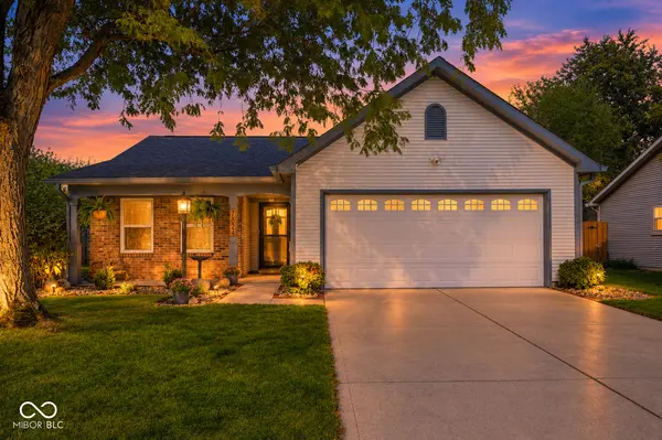 7824 Harcourt Springs CT, Indianapolis, IN 46260