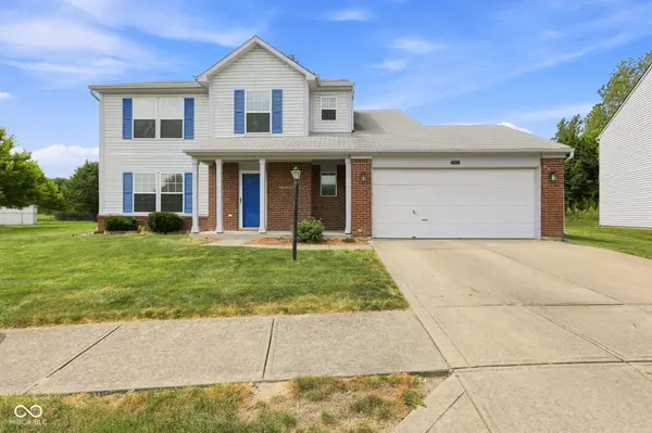 6342 Blakeview DR, Indianapolis, IN 46235