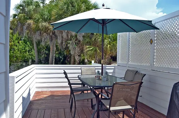 5157 SANDY BEACH AVE, Sarasota, FL 34242
