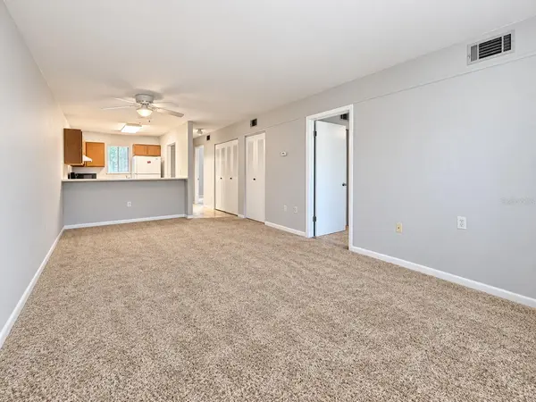 111 SE 16TH AVE #O206, Gainesville, FL 32601