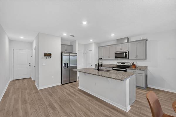 1405 MIRABELLA CIR, Davenport, FL 33897