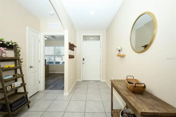 2657 GRAND CENTRAL AVE, Tavares, FL 32778