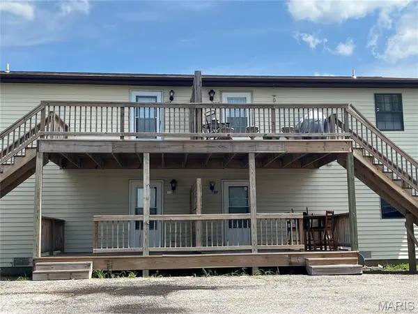 901 GEORGETOWNE DR, O'fallon, IL 62269
