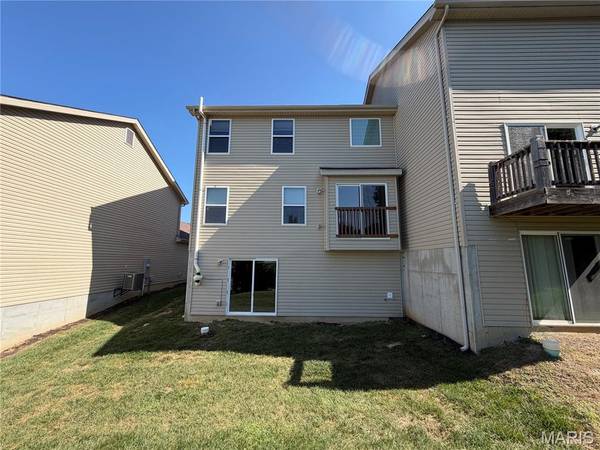 5128 Suson Ridge DR, St Louis, MO 63128