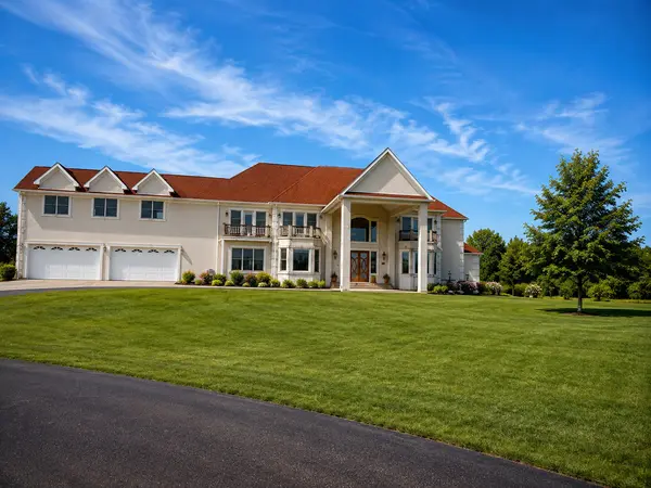 400 Berron LN, Barrington, IL 60010