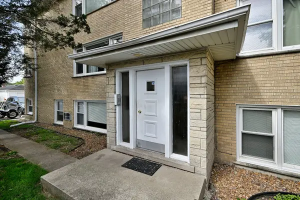 8609 W Grand AVE, River Grove, IL 60171