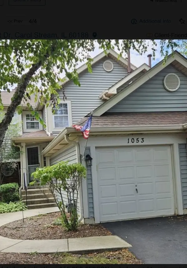 1053 Rockport DR, Carol Stream, IL 60188
