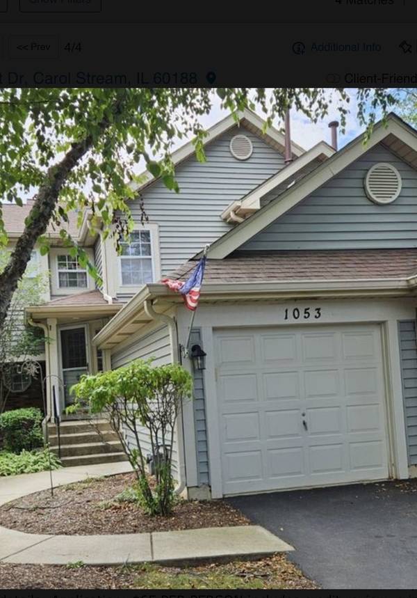 1053 Rockport DR, Carol Stream, IL 60188