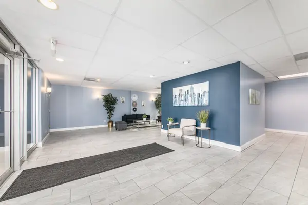 7314 Randolph ST #5B, Forest Park, IL 60130