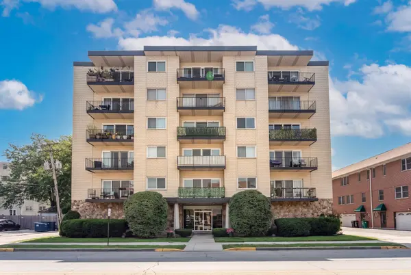 7314 Randolph ST #5B, Forest Park, IL 60130
