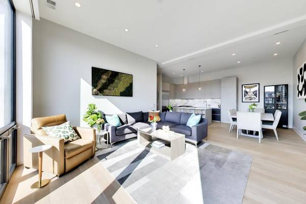2405 W Iowa ST #402, Chicago, IL 60622