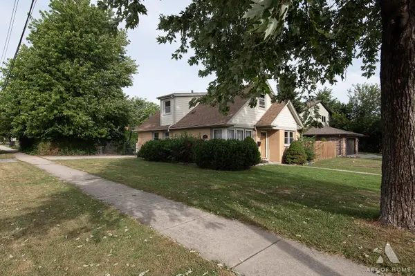 5900 107th ST, Chicago Ridge, IL 60415