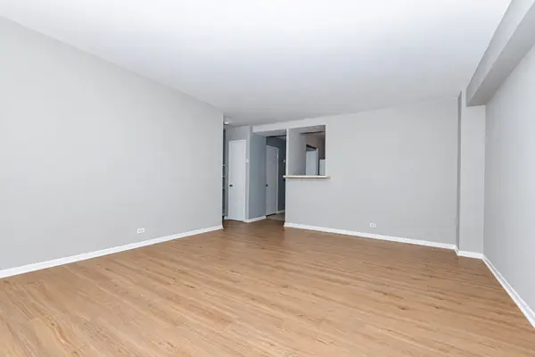 2909 N Sheridan RD #1705, Chicago, IL 60657