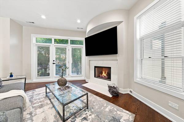 1314 N CLEVELAND AVE #2S, Chicago, IL 60610