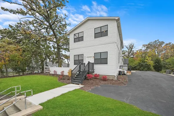 9771 W 143rd ST, Orland Park, IL 60462
