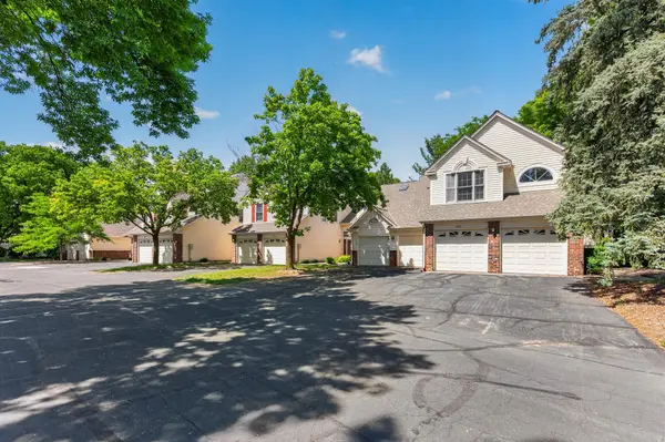 11106 Oregon AVE S, Bloomington, MN 55438