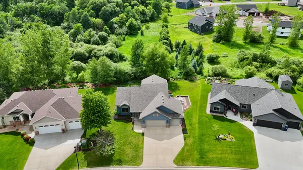 1256 Osauka RD NE, Sauk Rapids, MN 56379