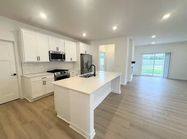 744 Vista CT, Hanover, MN 55341