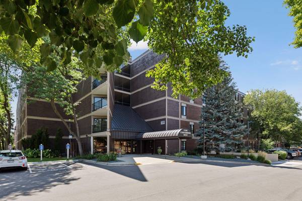 7220 York AVE S #413, Edina, MN 55435