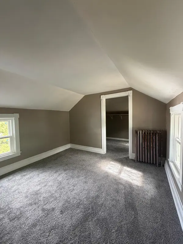 311 E 4th ST, Crookston, MN 56716
