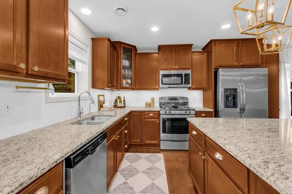 3976 Cedar Grove LN, Eagan, MN 55122
