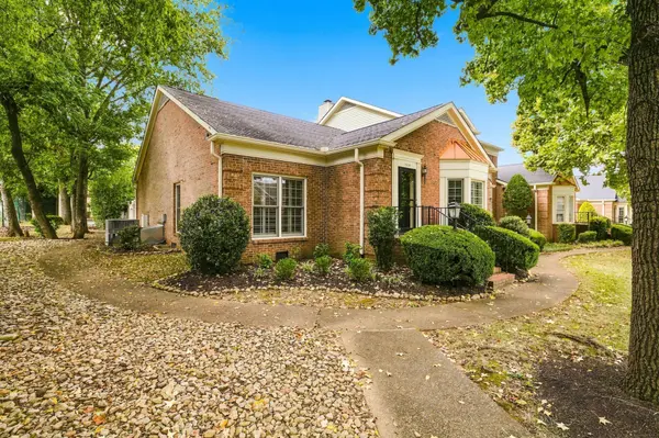 1634 Belmont Ct, Murfreesboro, TN 37129