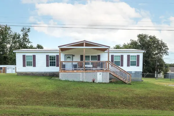 14 Pioneer Dr, Fayetteville, TN 37334