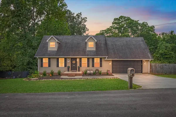 334 N Washington Ave, Etowah, TN 37331