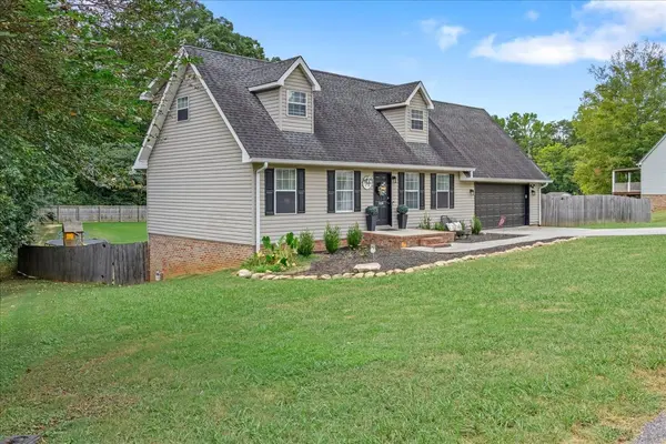 334 N Washington Ave, Etowah, TN 37331