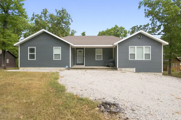 25267 Cedar Crest DR, Hermitage, MO 65668