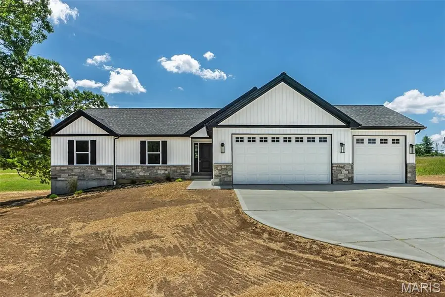 15 Oakview CT, Troy, MO 63379