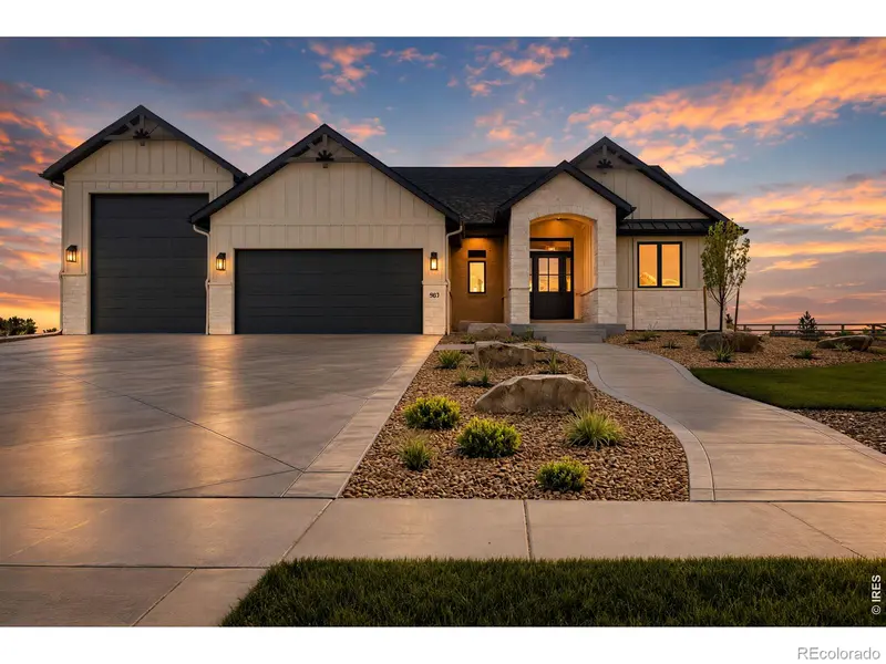 967 Warbling DR, Windsor, CO 80550