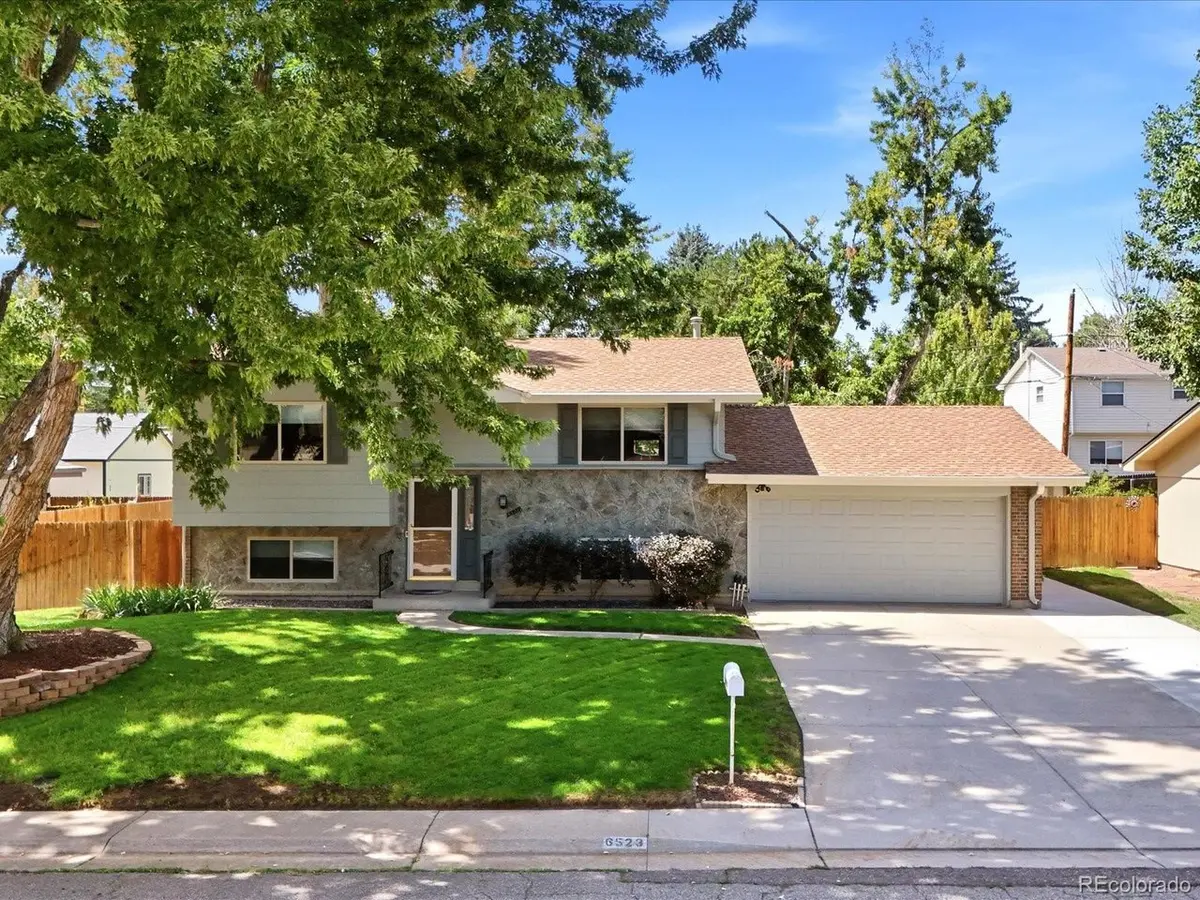 6523 Welch, Arvada, CO 80004