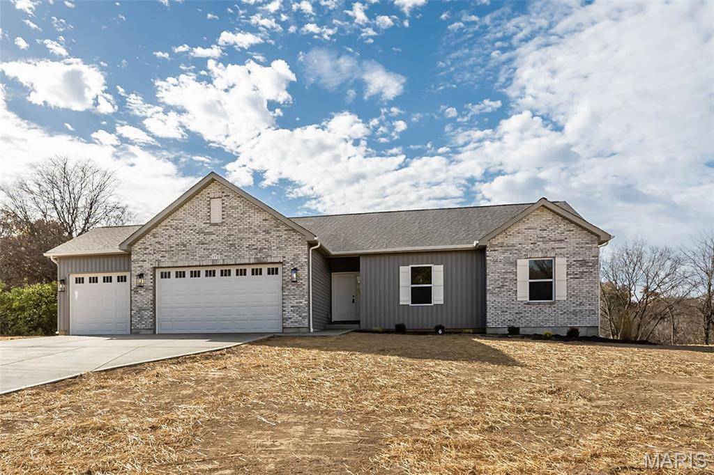 4 Oakview CT, Troy, MO 63379