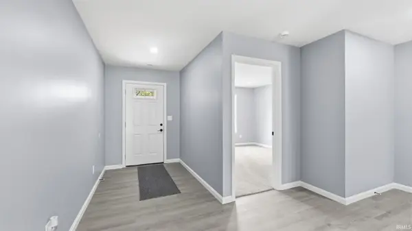 4415 Wayne TRCE, Fort Wayne, IN 46806