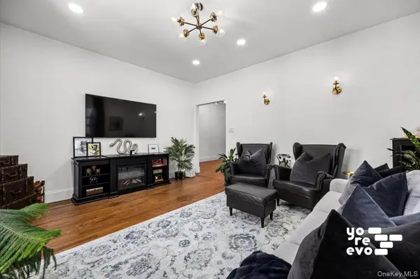 83-84 116th ST #4A, Richmond Hill, NY 11418
