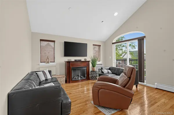 7601 14th AVE #3B, Brooklyn, NY 11228