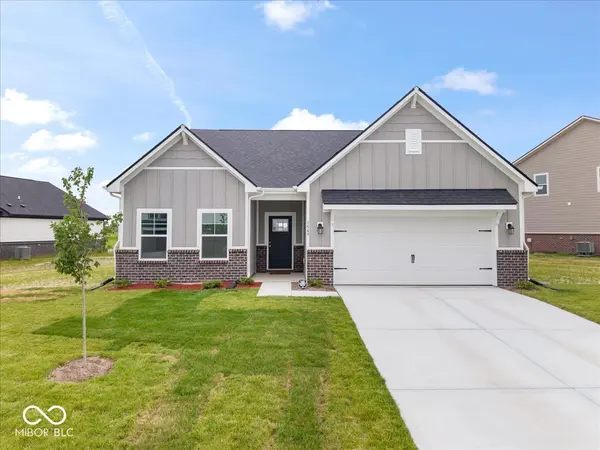 1549 Little Rodeo PL, Greenwood, IN 46143