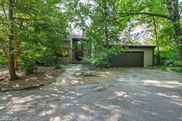 7880 Sunset LN, Indianapolis, IN 46260