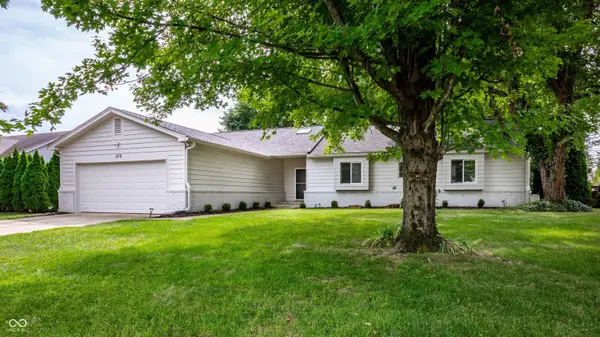 219 Andover LN, Noblesville, IN 46060
