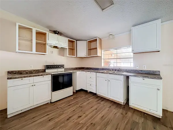3533 LAZY LAKE DR S, Lakeland, FL 33801