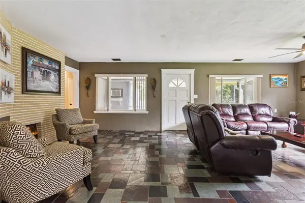 907 SONJA PL, Apopka, FL 32703