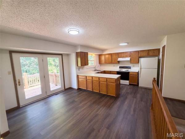 2827 Bromley DR, O'fallon, MO 63368