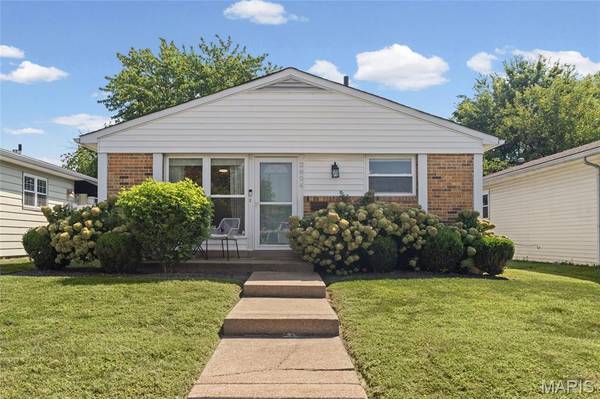 2604 Hereford ST, St Louis, MO 63139
