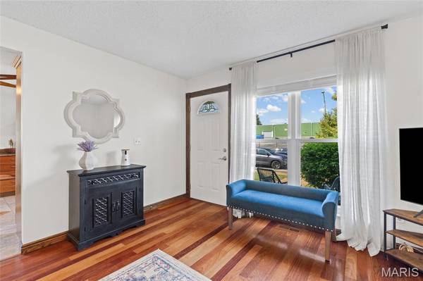 2604 Hereford ST, St Louis, MO 63139