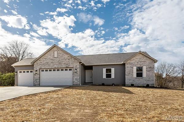4 Oakview CT, Troy, MO 63379