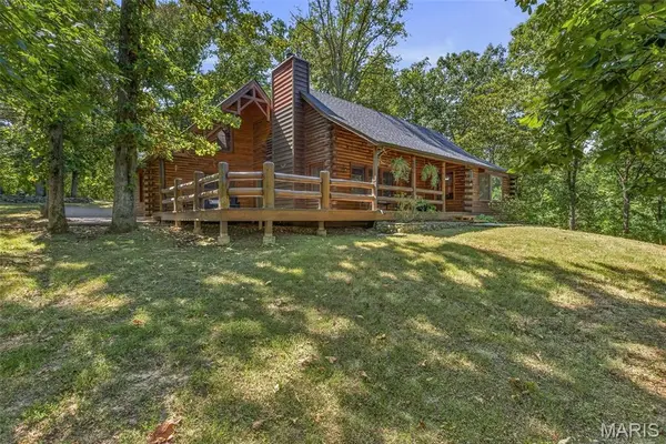 6482 S Lakeshore DR, Hillsboro, MO 63050