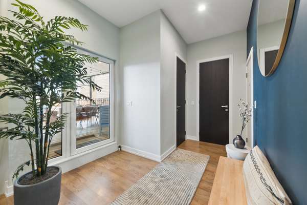 2423 W Rice ST #1, Chicago, IL 60622
