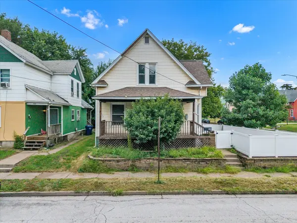 243 S Pine ST, Davenport, IA 52802