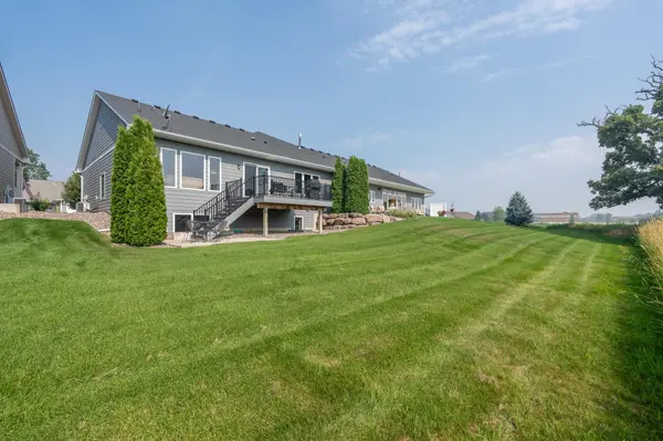 503 Autumn AVE SE, New Prague, MN 56071